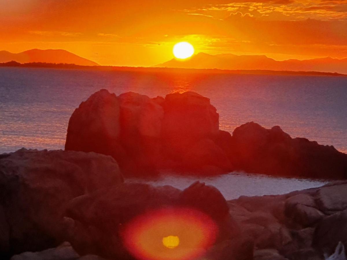 Whitsunday Sands Resort Bowen Esterno foto