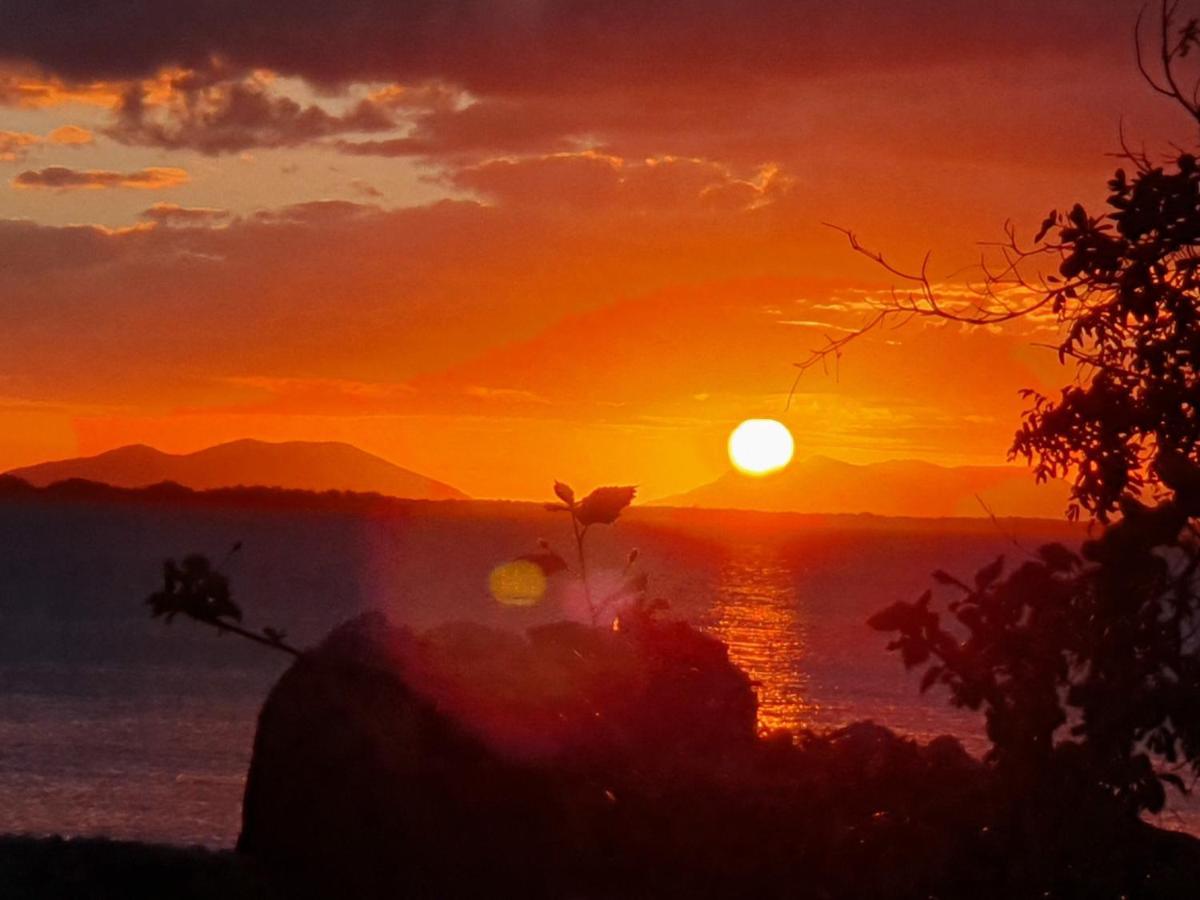 Whitsunday Sands Resort Bowen Esterno foto