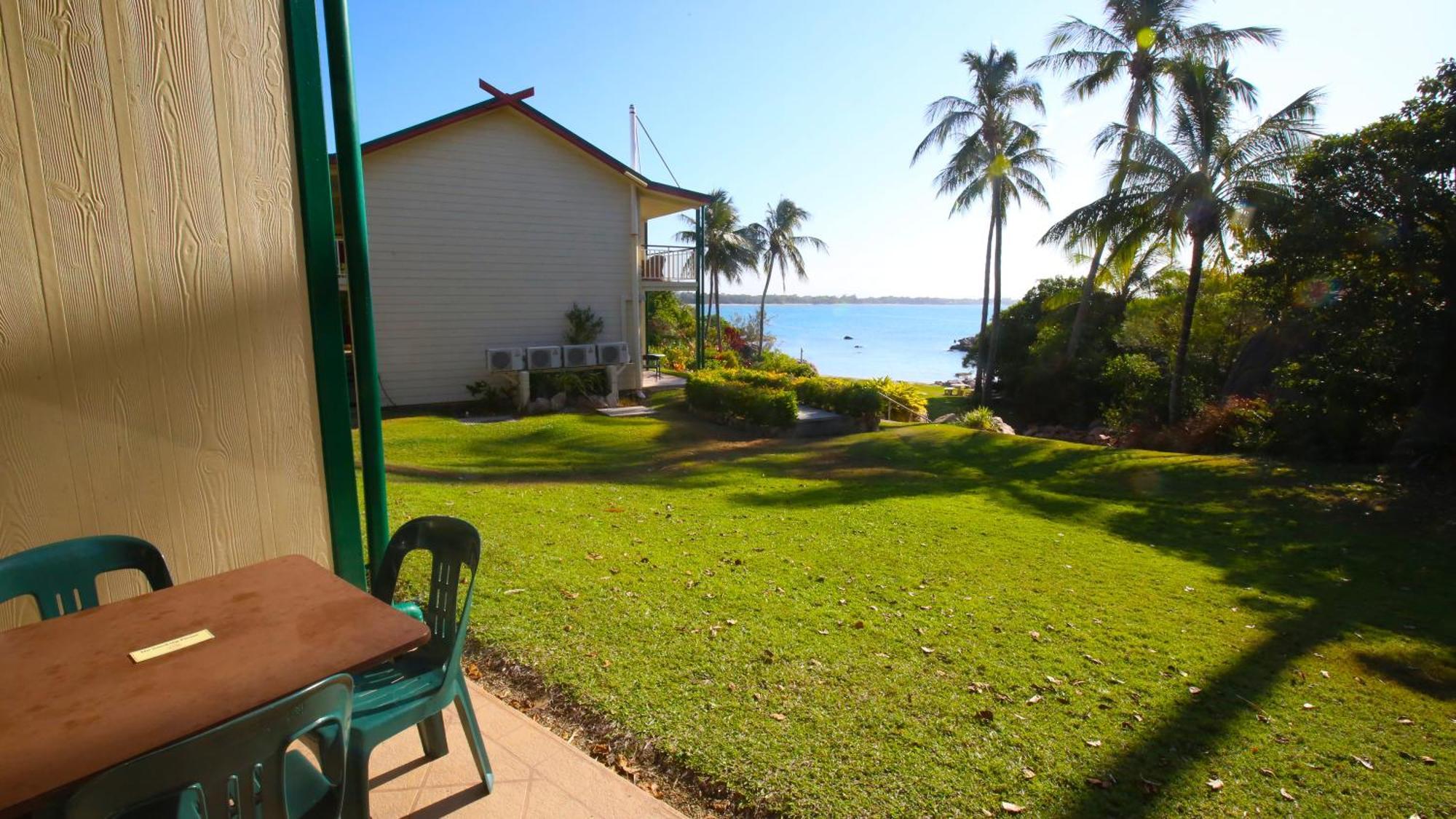 Whitsunday Sands Resort Bowen Esterno foto