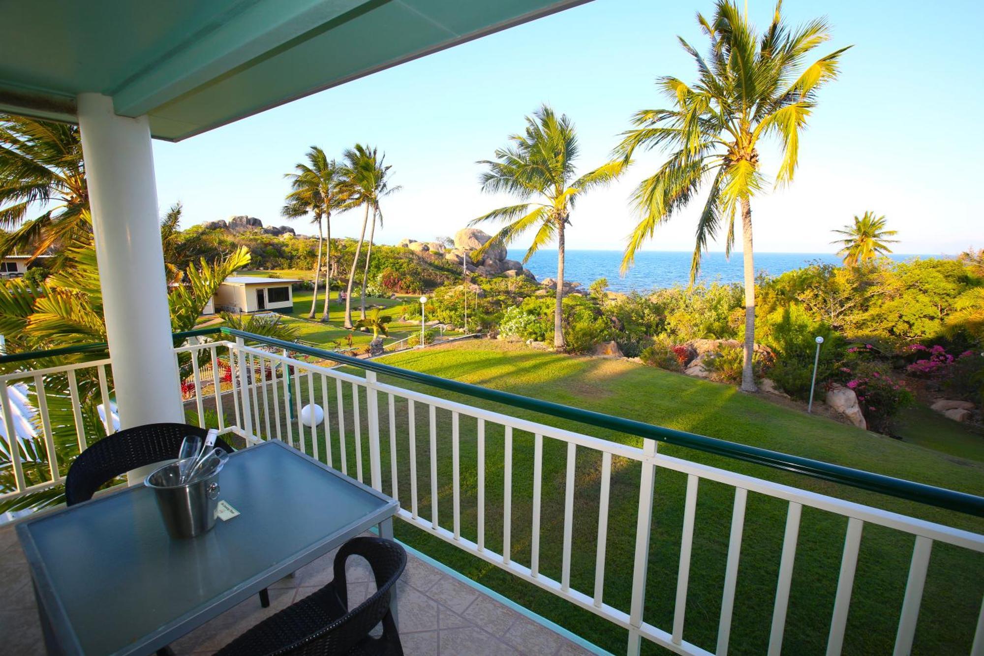 Whitsunday Sands Resort Bowen Esterno foto